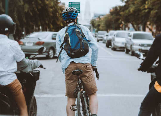 Cycle, Walk, Drive Or Train? Weighing Up The Healthiest And Safest Ways To Get Around The City