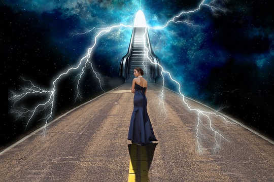 Navigating Transitions, Hurts, and Losses Navigating Transitions, Hurts, and Losses