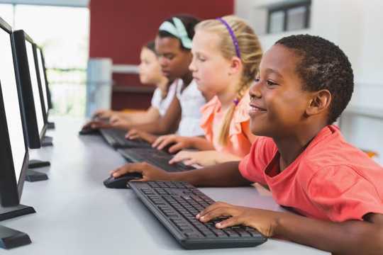 Why Is Personalized Learning So Controversial? Why Is Personalized Learning So Controversial?