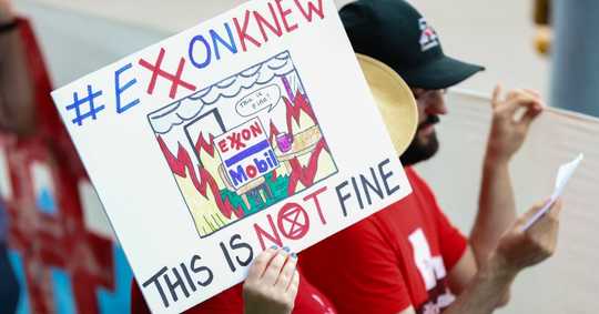 While New Twitter Policy Will Ban Green Groups' Climate Ads, Looks Like ExxonMobil Can Still Pay to Promote Its Propaganda While New Twitter Policy Will Ban Green Groups' Climate Ads, Looks Like ExxonMobil Can Still Pay to Promote Its Propaganda