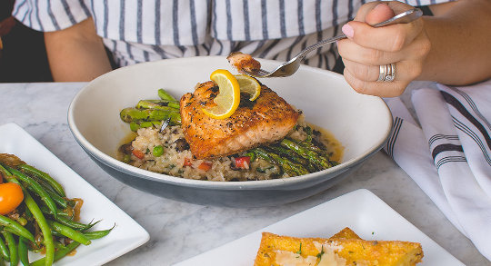When Should You Be Concerned About Mercury in Fish? eating fish dinner 3 10