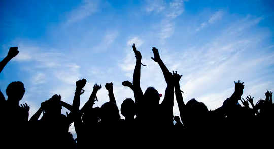 Why Trusting Societies Are Overall Happier trusting societies are happy 4 14