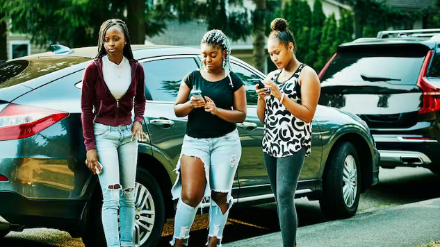 Meta Under Fire: States Allege Harm to Teens from Facebook and Instagram. facebook harming teens 10 25