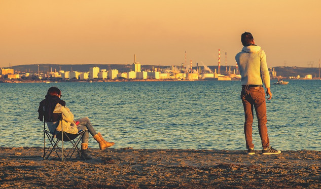 Healing Relationship Rifts in Light of the Recent Election two people igoring each other... one sitting the other standing some distance away